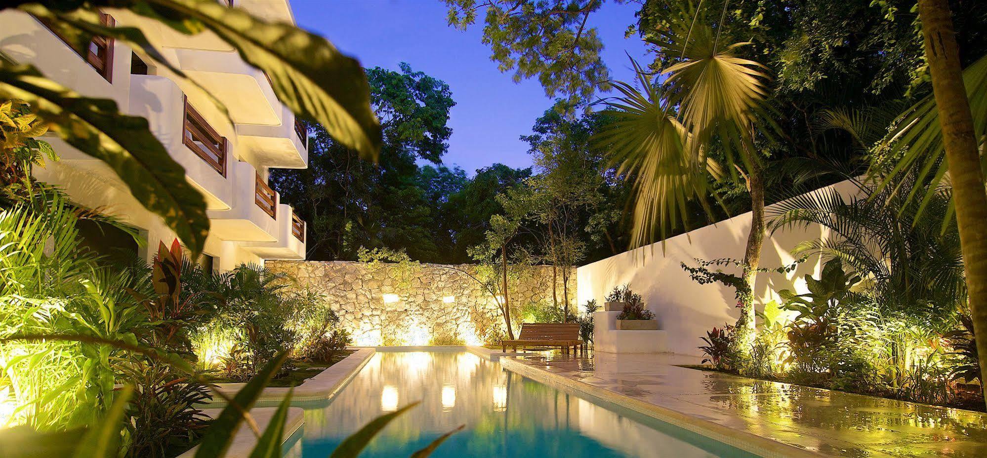 Aparthotel Livetulum Exterior foto